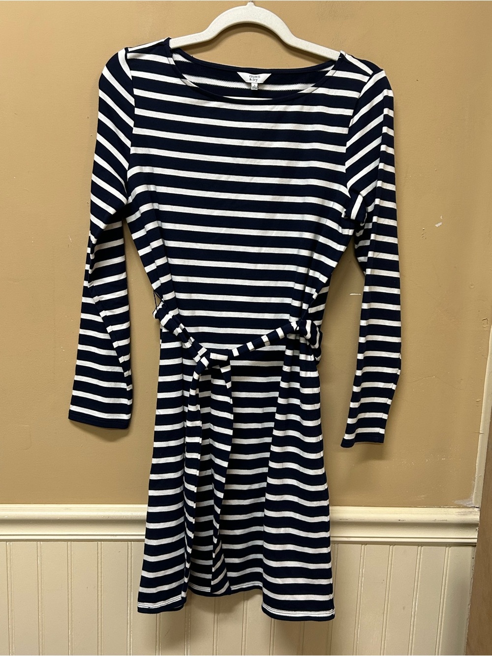 Crown & Ivy Dress Women Small Navy Blue White Stripe Soft NWT
